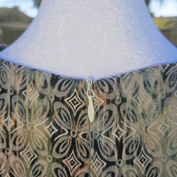 NEW Short Sleeve Dress Size M Pastel Contemporary Minimalist Colorful Feminine - Picture 8 of 12